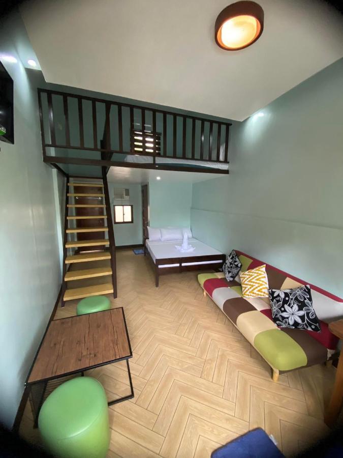 Teteng'S Apartelle San Vicente  Bagian luar foto
