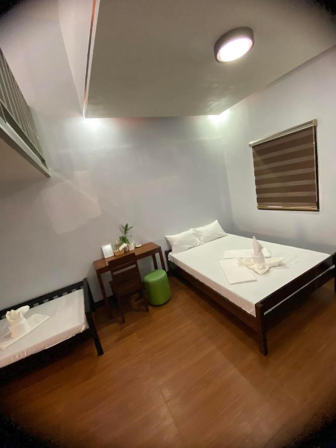 Teteng'S Apartelle San Vicente  Bagian luar foto