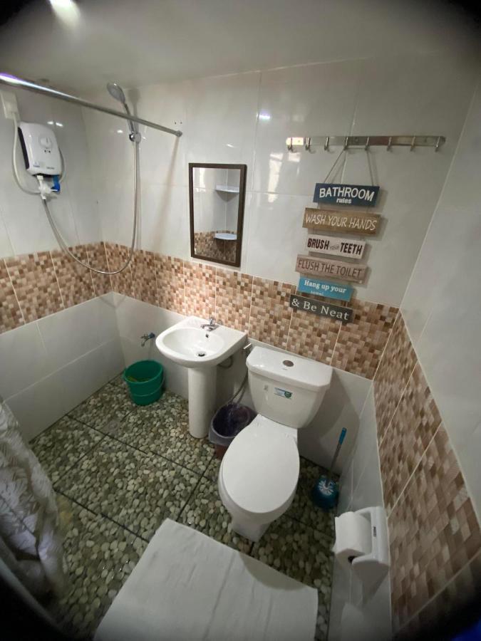 Teteng'S Apartelle San Vicente  Bagian luar foto