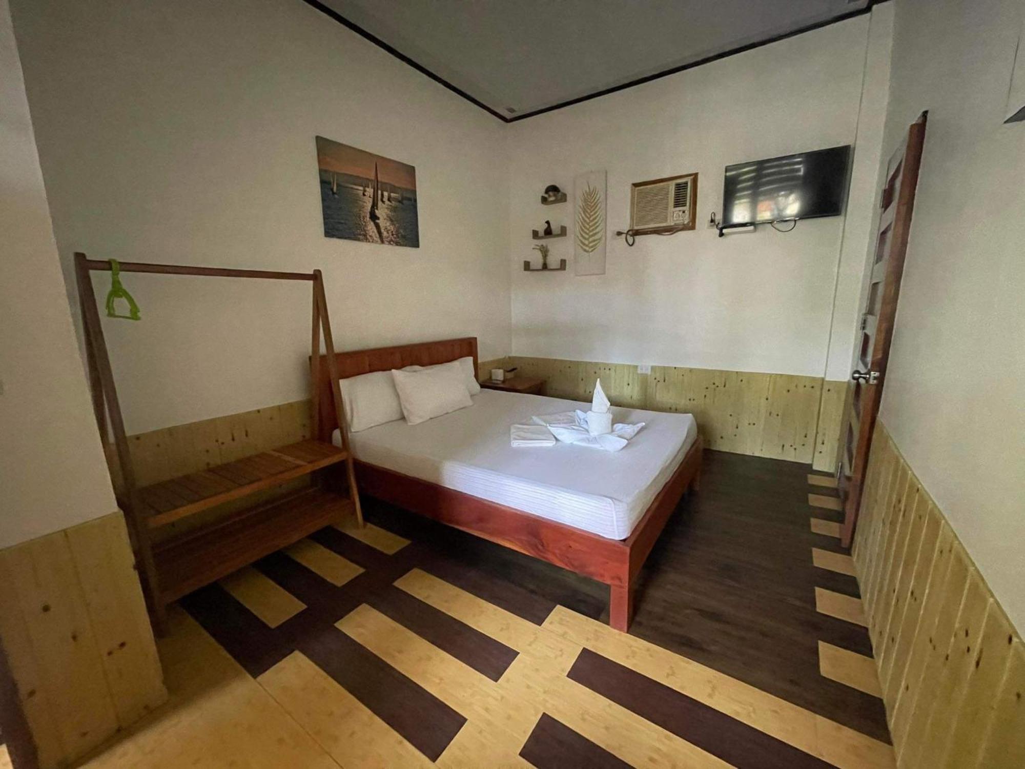 Teteng'S Apartelle San Vicente  Bagian luar foto